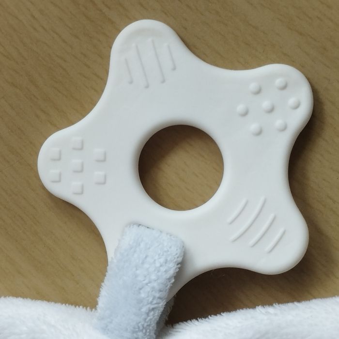 Doudou pour bébé avec anneau dentition - photo numéro 6
