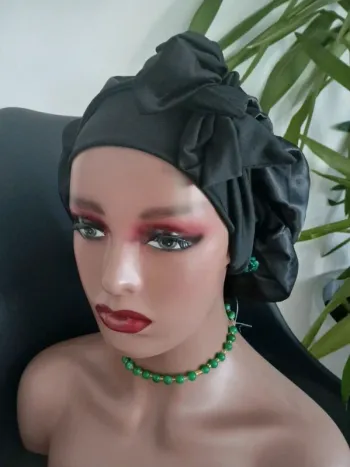Bonnet noir pour femme 🌿💝