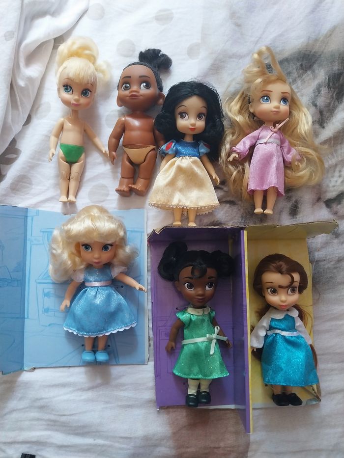 Lot 7 poupées miniatures Animators Princesses Disney Mini-Animators Tiana Belle Cendrillon Vaiana Aurore