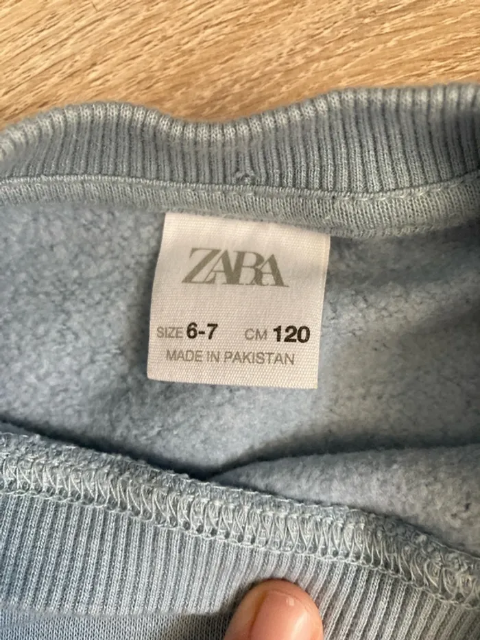 Pull bleu ciel Zara fille 6-7ans - photo numéro 2