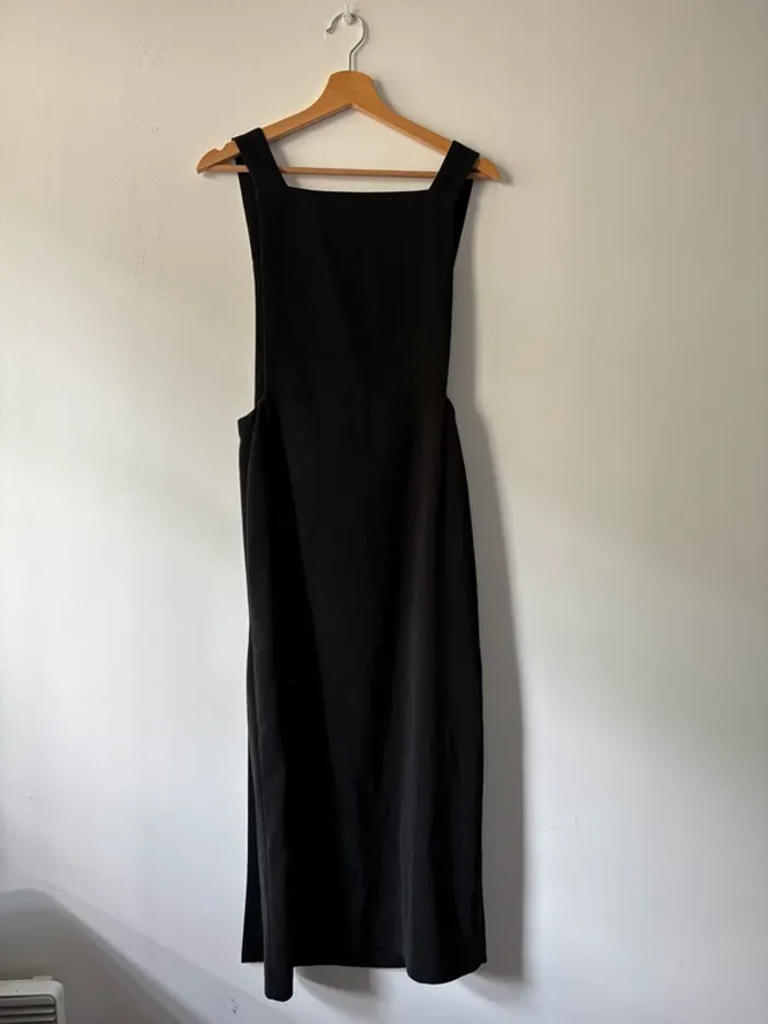 Robe longue noir portefeuille taille 38 Armand Thierry - photo numéro 7