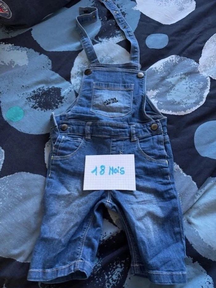 Lot vêtement bebe 18 mois - photo numéro 3