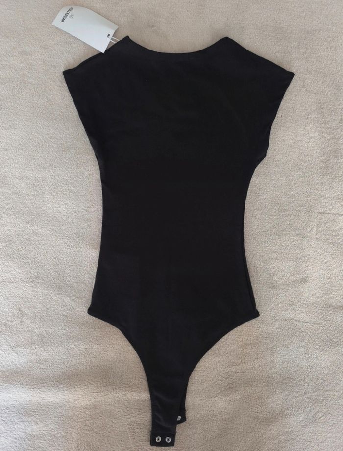 Body pull&bear - photo numéro 3