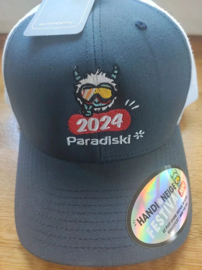 Casquette Paradiski 2024 neuve - photo numéro 2
