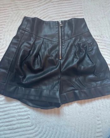 Short Bershka 36