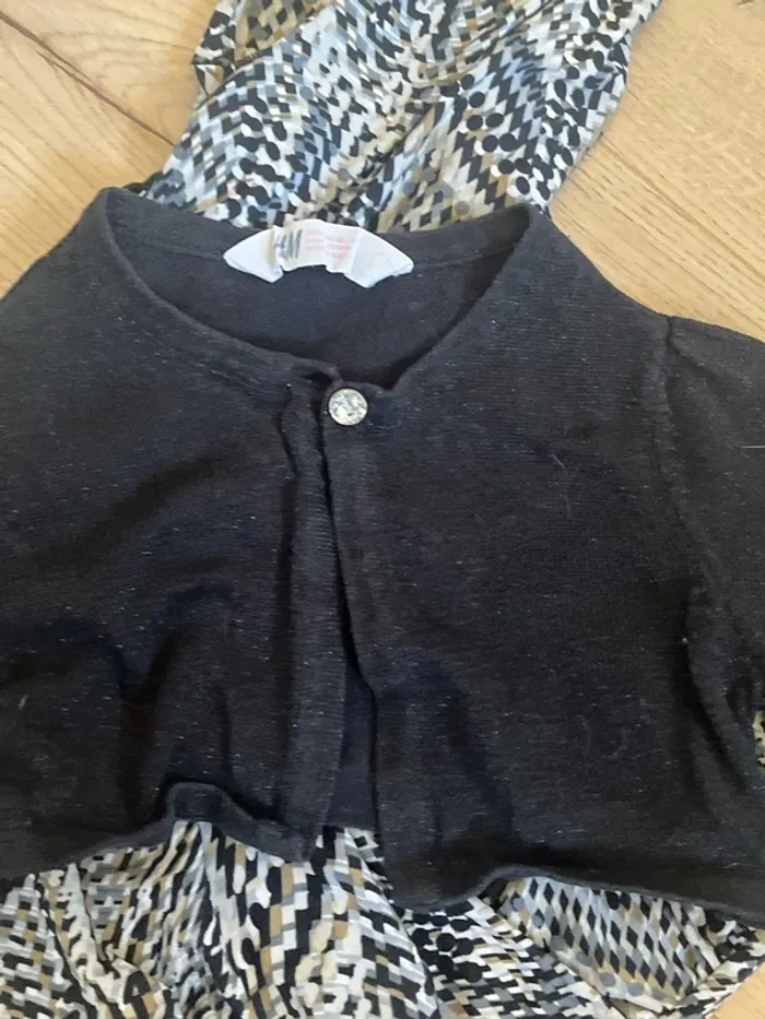 Salopette short légère pour été et beaux jours avec gilet taille 3 ans - photo numéro 5