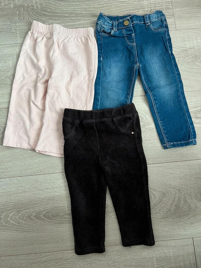 Lot pantalon 9 mois