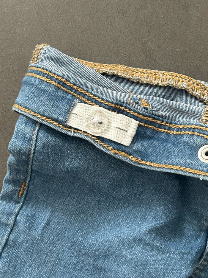 Pantalons Jean Kiabi 4 ans - photo numéro 3