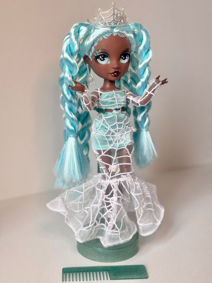 Robin Rainbow High - photo numéro 5