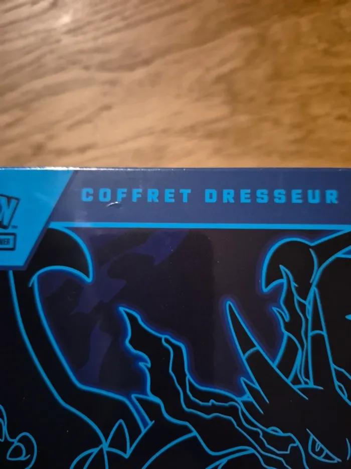 Coffret dresseur d'élite pokémon Flammes Fantasmagoriques me02 dracaufeu neuf Fr - photo numéro 2