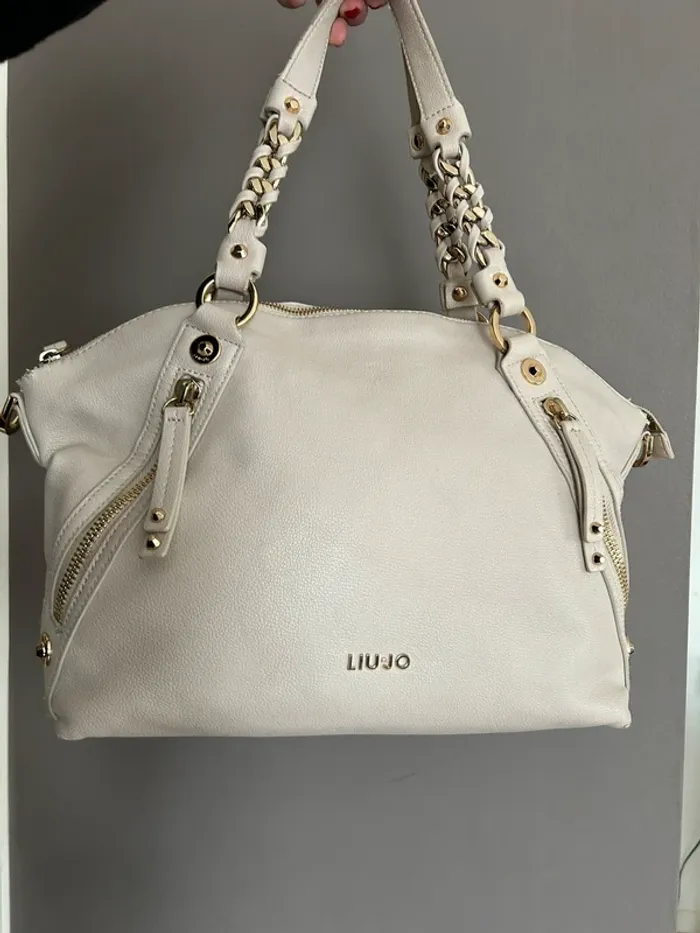 liu jo sac a main cuir beige crème Modèle bauletto