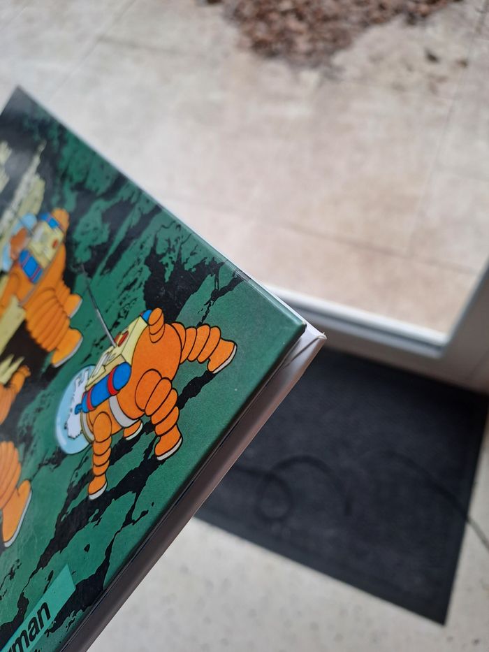 Les aventures de tintin on a marché sur la lune - photo numéro 7