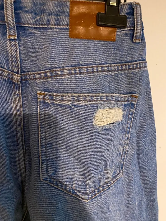 Jean large troué Jennyfer taille 36 tres bon état - photo numéro 8