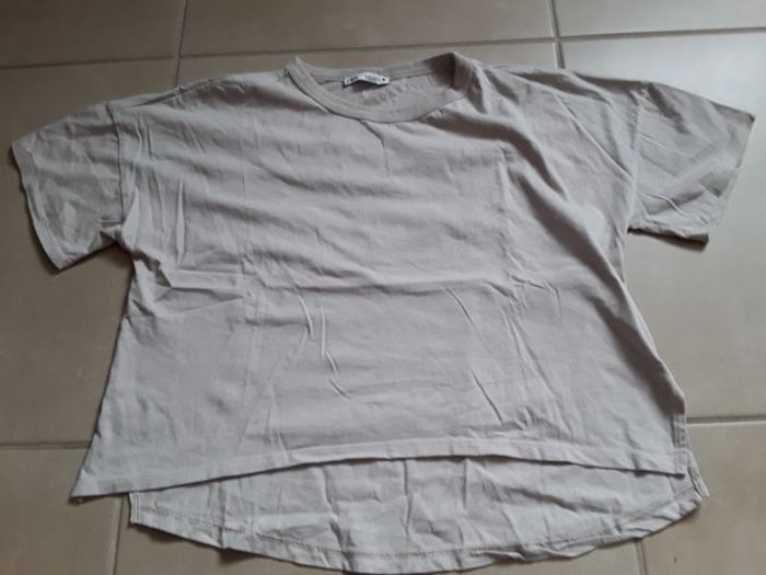Top court et large beige femme en S ZARA TBE