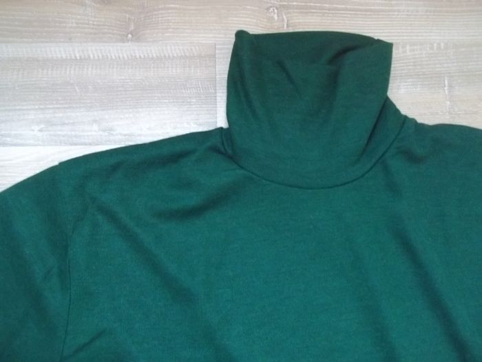 Pull col roulé vert bouteille Courtelle 104/108 (J-L) - photo numéro 3