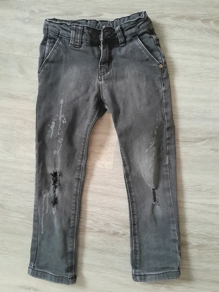 Jeans garçon taille 4 ans