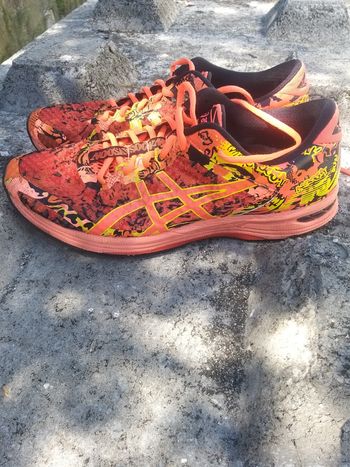 Asics baskets.