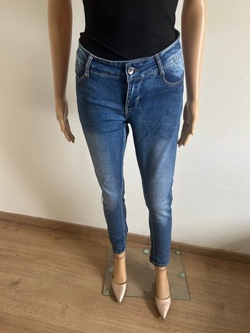 Jean bleu marine LPB Woman taille 38 excellent état