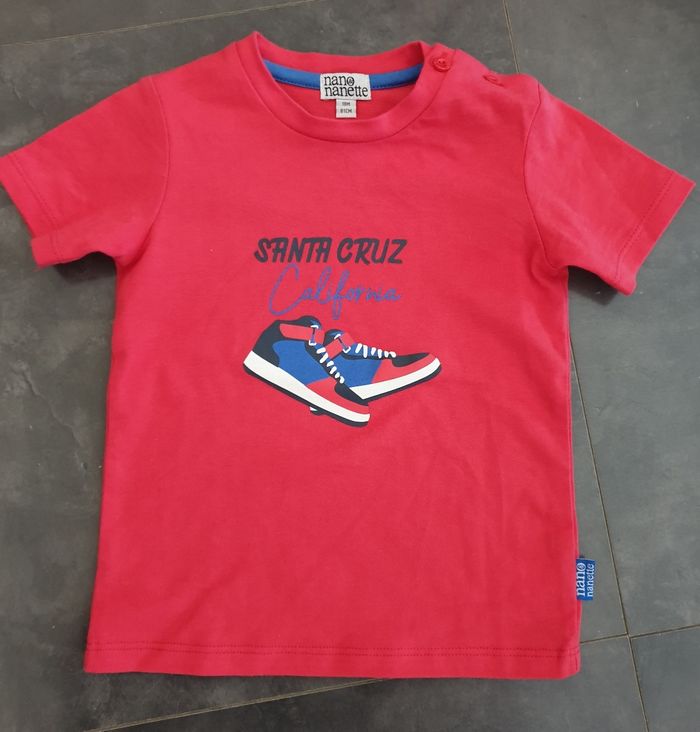 T-shirt