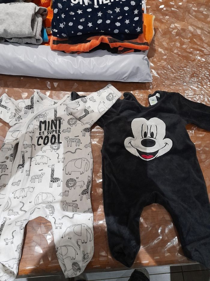 Pyjama - photo numéro 5