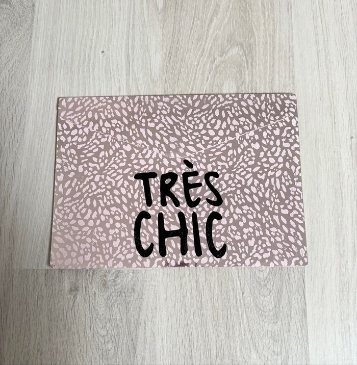 Pochette Très Chic