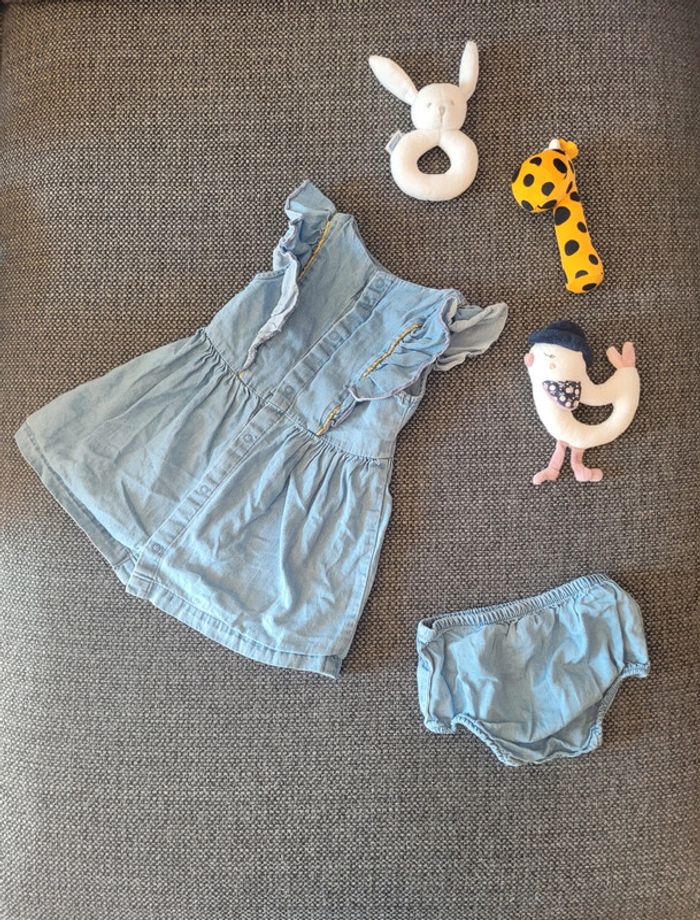 Robe et son bloomer 12 mois - photo numéro 3