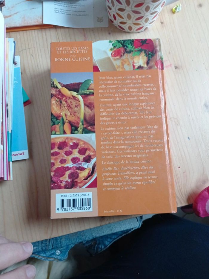 Livre toutes les bases et les recettes de la bonne cuisine - photo numéro 3