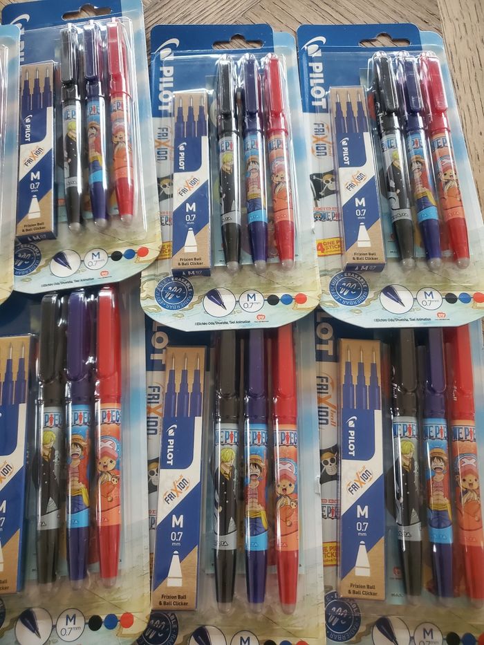 Lot de 8 paquets de 3 stylos pilot+3 recharges à 40€
Avec le code 
BRONZETTE30
le lot passe à 28€