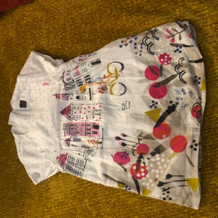 Robe manches courtes