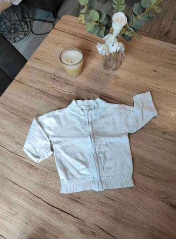 Gilet  fin  12 mois les  p'tits  babies