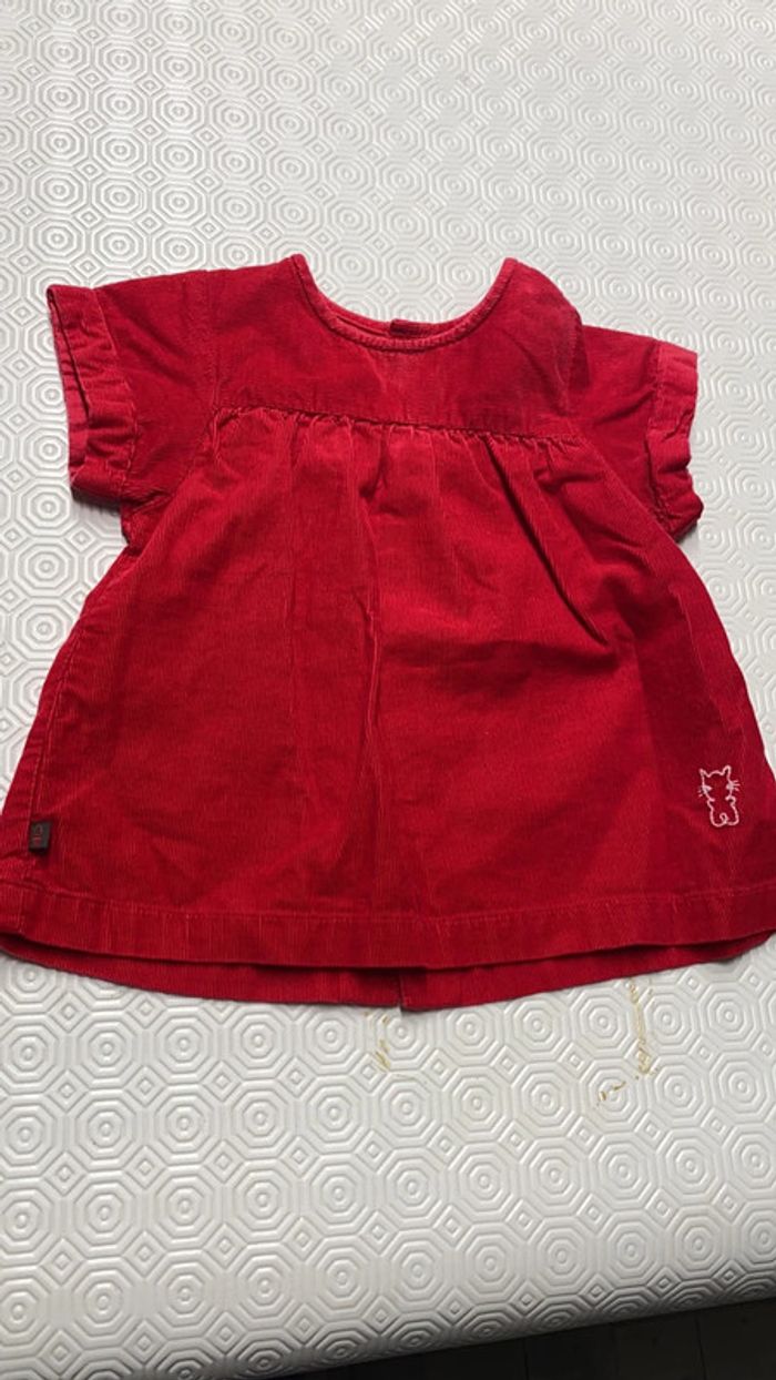 Tunique en velours rouge