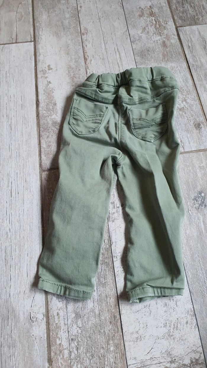 Pantalon tao 18 mois en très bon état - photo numéro 4