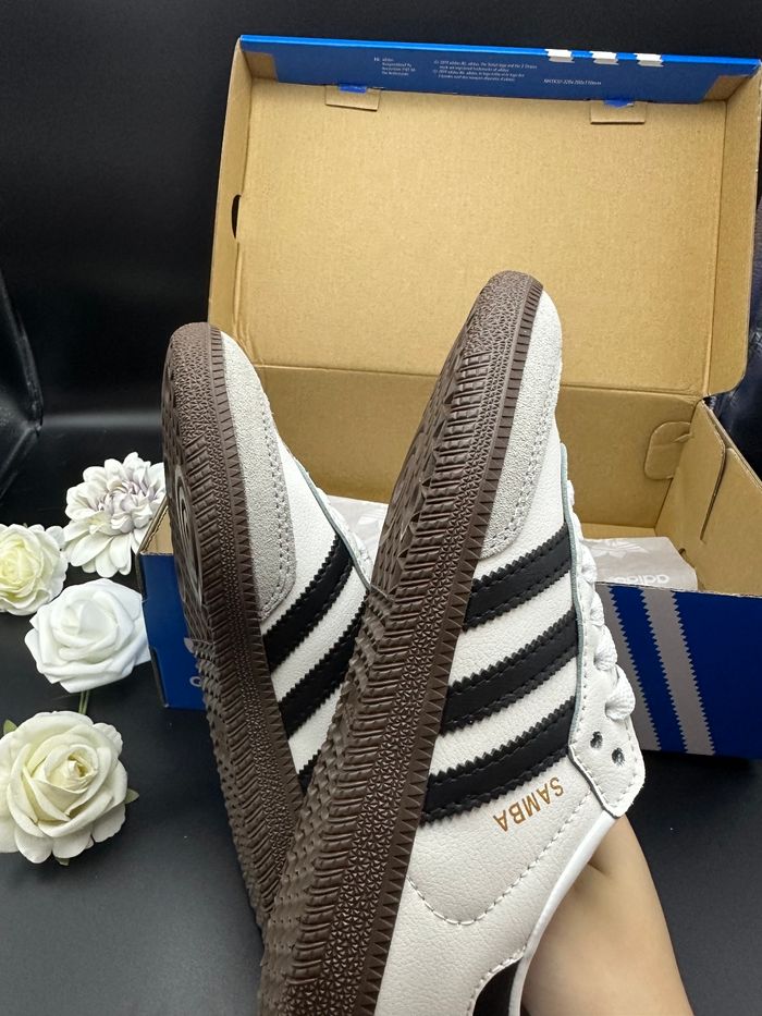 Baskets Adidas Samba - photo numéro 4