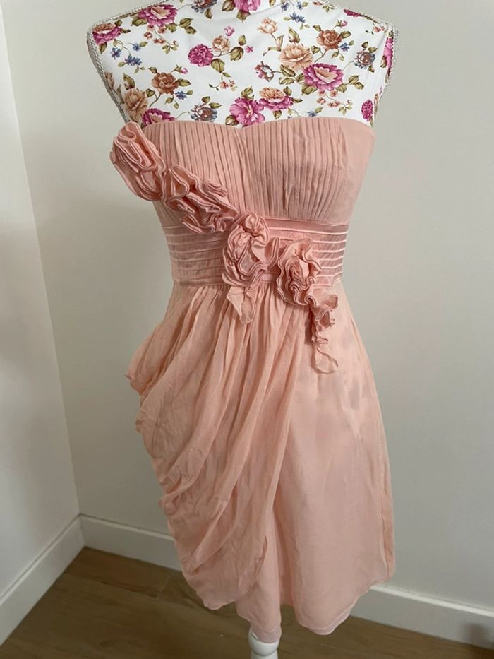 Robe BcbgMaxazria modèle Petal en soie