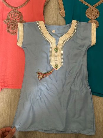 Robe traditionnelle ( Jellaba)