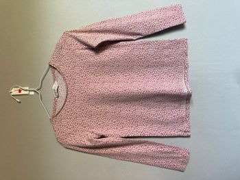 T‑shirt manches longues H&M – Fleurs rose – 6‑8 ans (122‑128 cm)