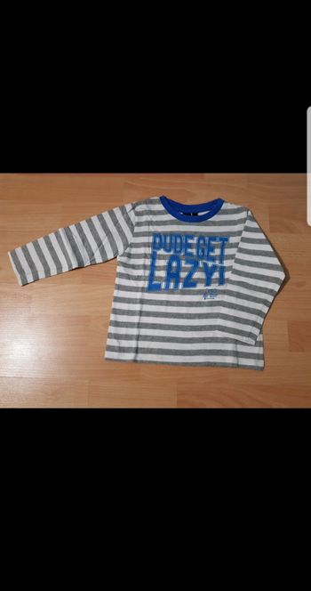 T-shirt manches longues garçon taille 3 ans