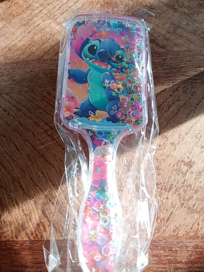 Brosse a cheveux Stitch - photo numéro 2