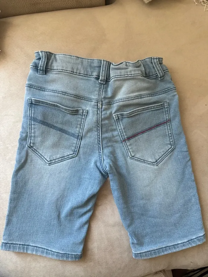 Short en jean - orchestra - Taille 8 ans - très bon état - photo numéro 2