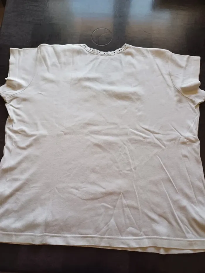 T-shirt col V blanc - photo numéro 2