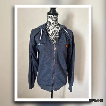 Très belle veste zippée 🥰 capuche ellesse taille S mixte