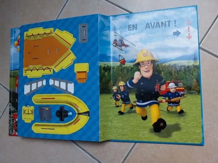 Livre construis ton camion sam le pompier - photo numéro 8