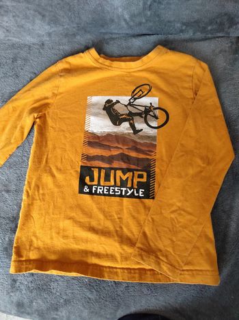 Tee-shirt garçon 8ans manches longues