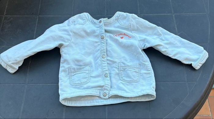 Gilet tape à l’œil