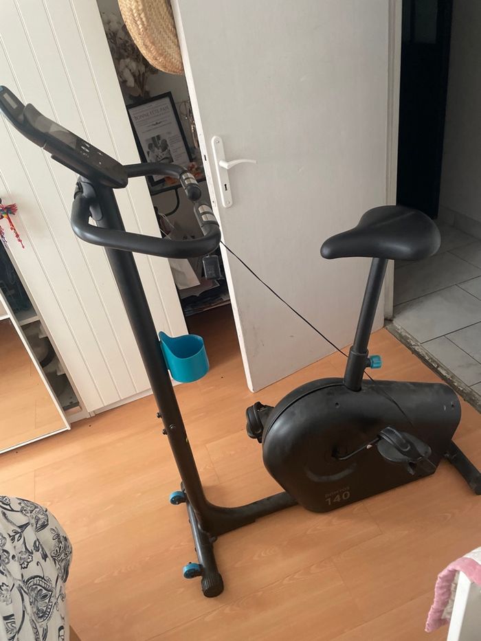 Vélo d’appartement - photo numéro 2