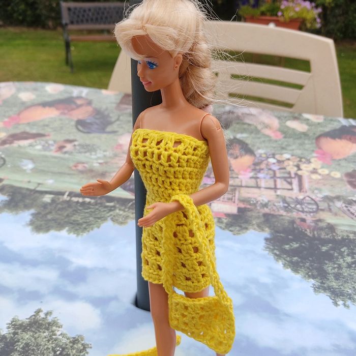 Vêtements pour Barbie 2€ - photo numéro 7