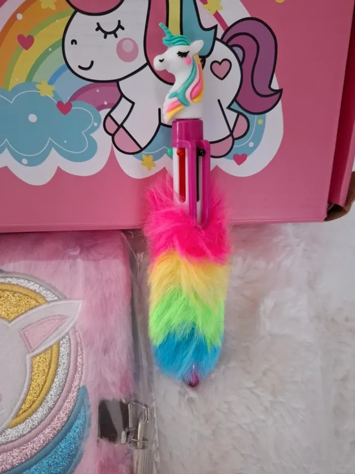 Journal d'écriture et bic 6 couleurs Licorne - photo numéro 7