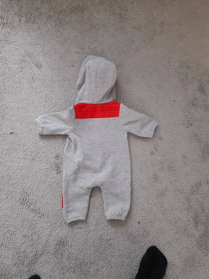 Combinaison 3 mois - photo numéro 4