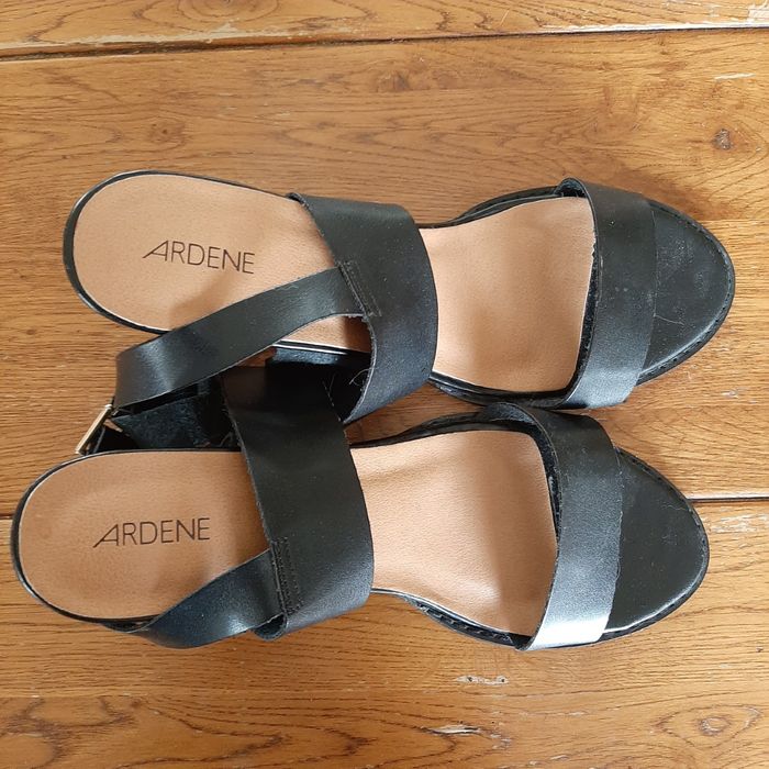 Sandales pointure 39 marque Ardene - photo numéro 6
