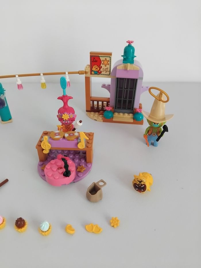 LEGO Troll L'aventure en radeau de Mornebourg Trolls World Tour 41253 🩷 - photo numéro 4